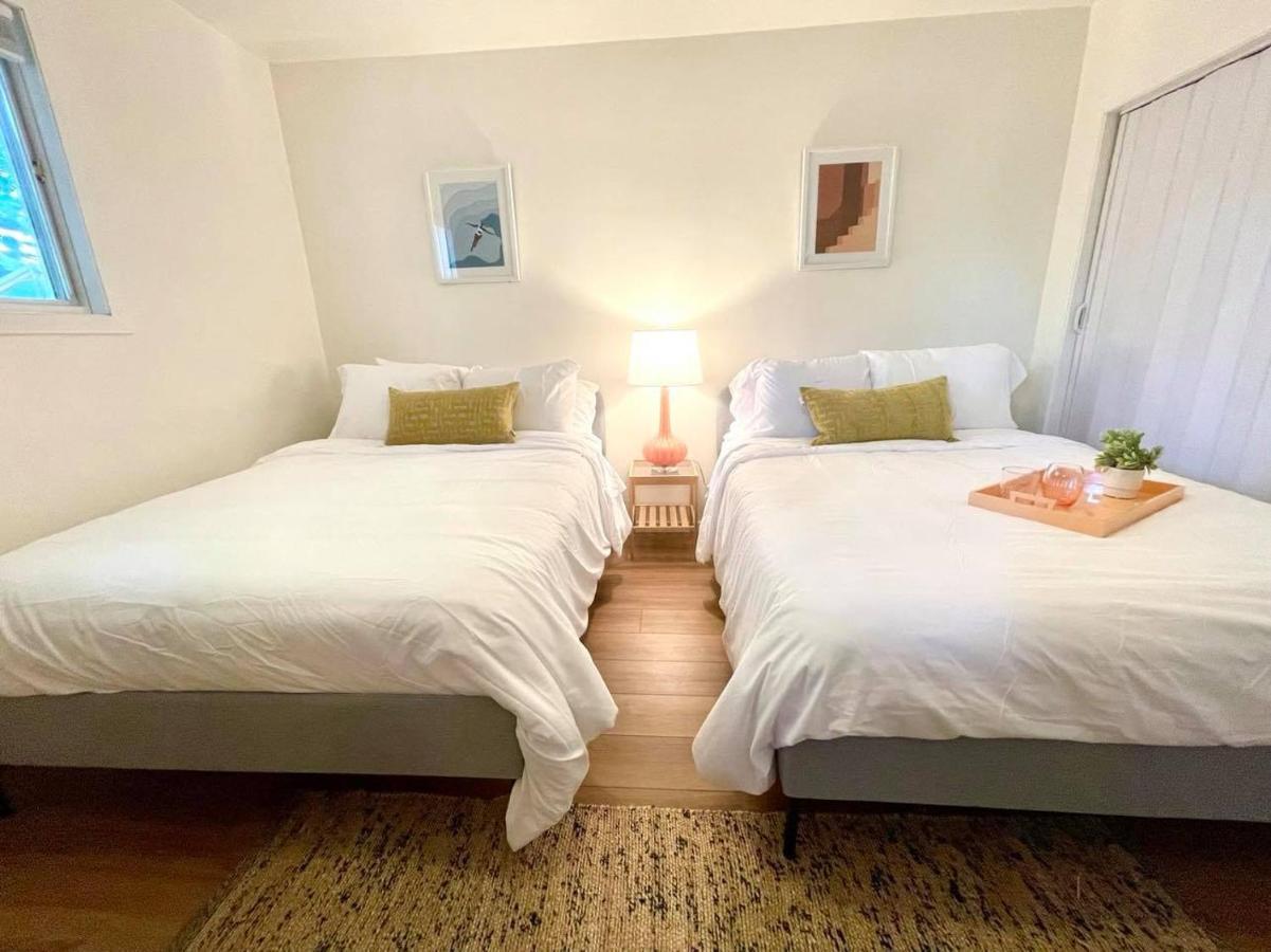 The Finch Beach Resort North Bay Esterno foto